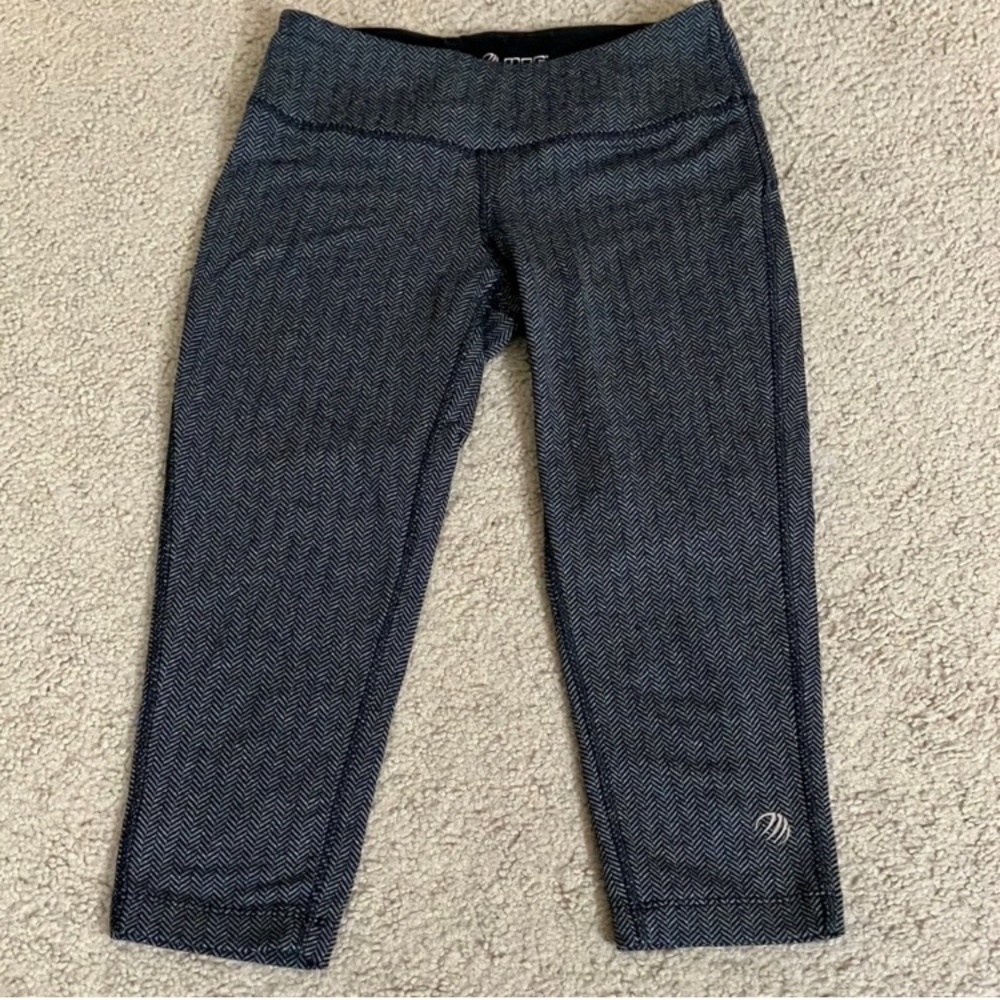 MPG performance Capri leggings, activewear, xs, mid rise